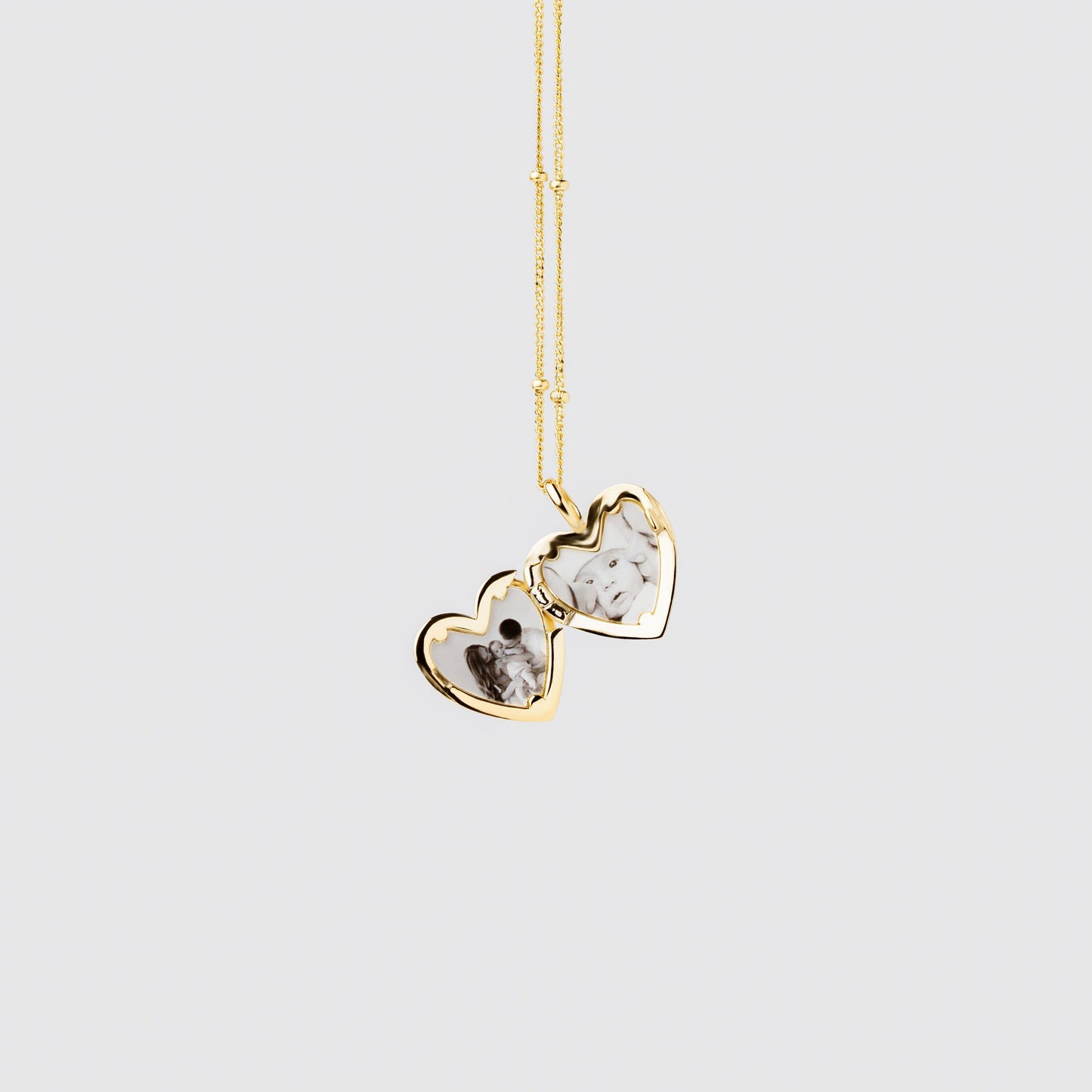 Behold Heart Photo Locket Necklace