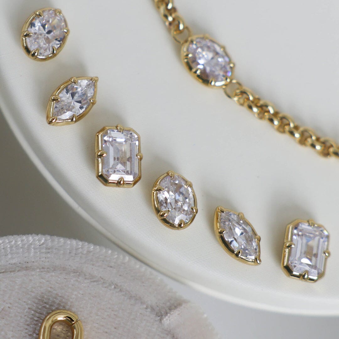 Margot Studs