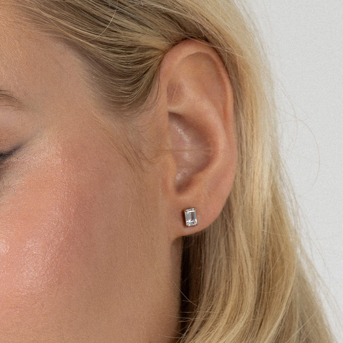 Florence Halo Studs