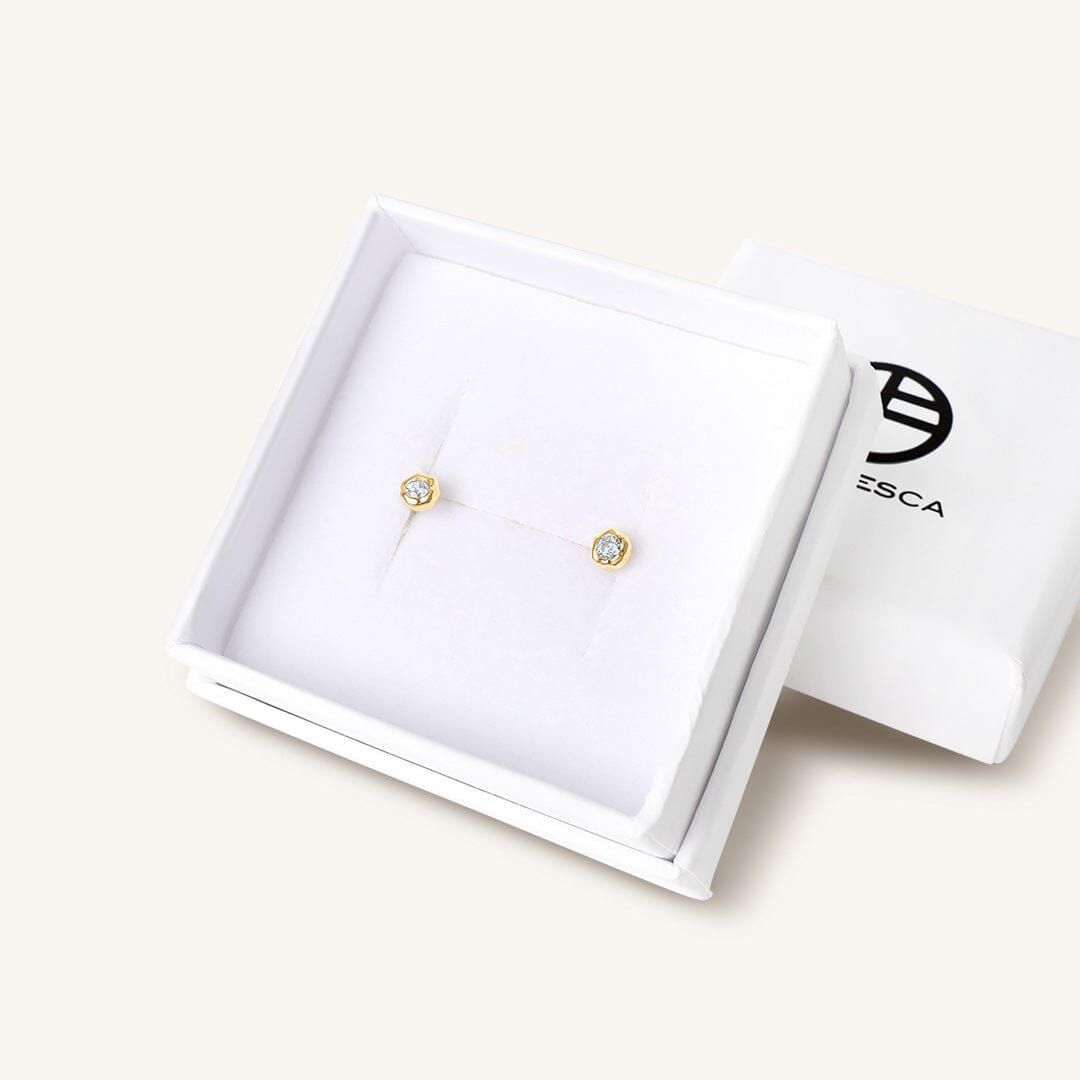 Gleam Studs