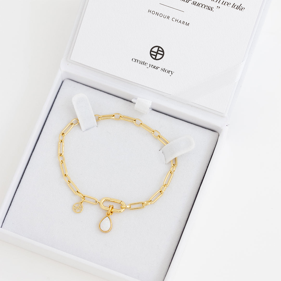Honour Link Chain Bracelet