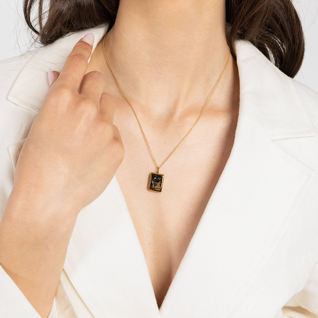 Etch Engraved Story Photo Locket Necklace