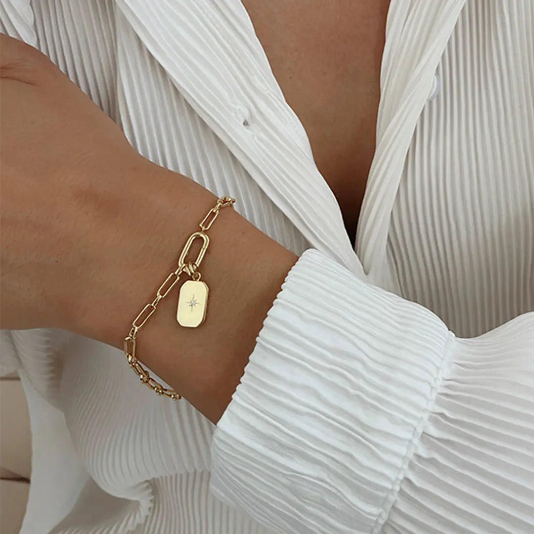 Illustrate Amada Charm - worn_6ad30903-15fa-4ca2-aa18-b1f470a92033.jpg