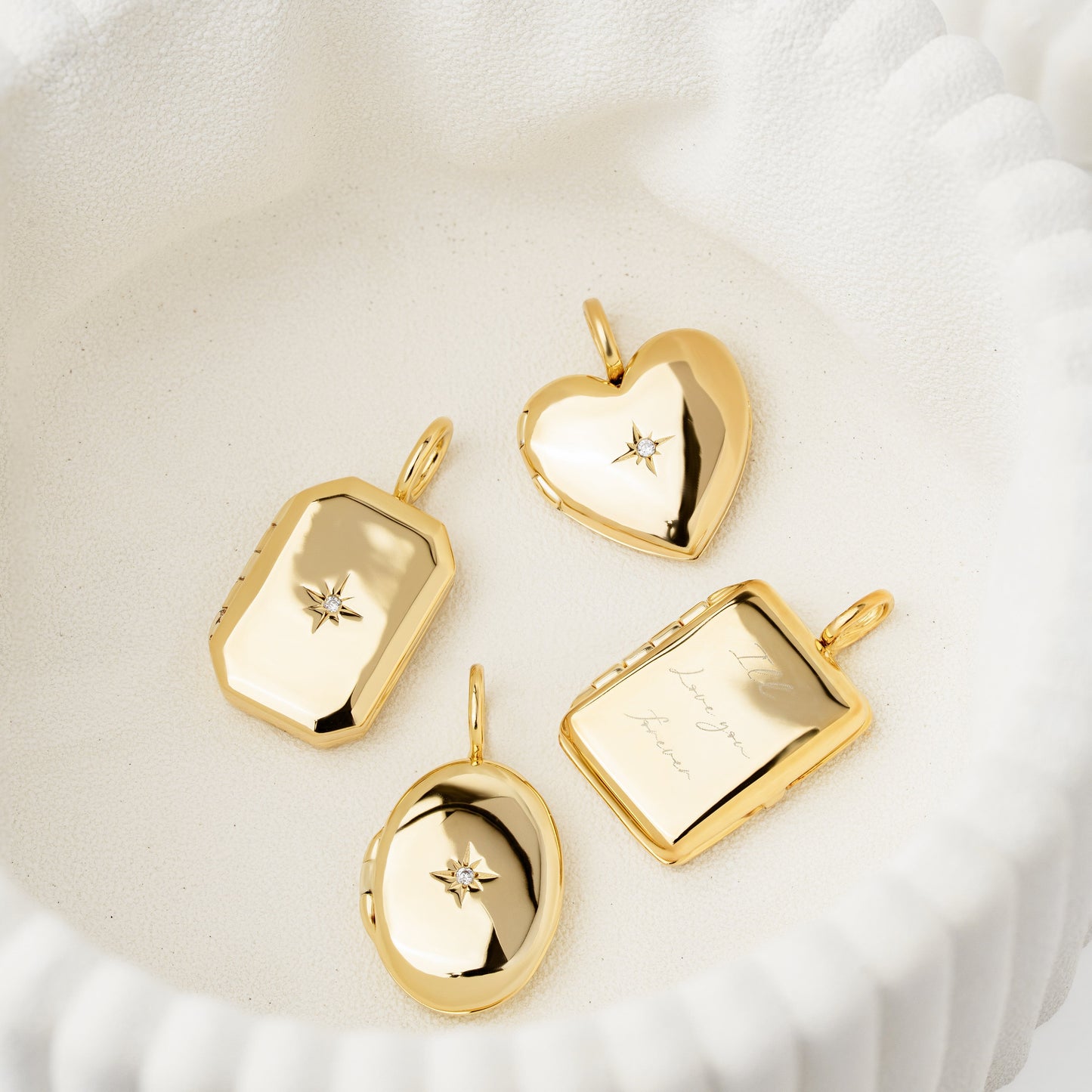 Etch Engraved Story Photo Locket
