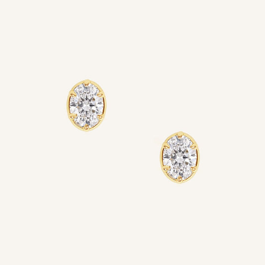 Estelle Studs