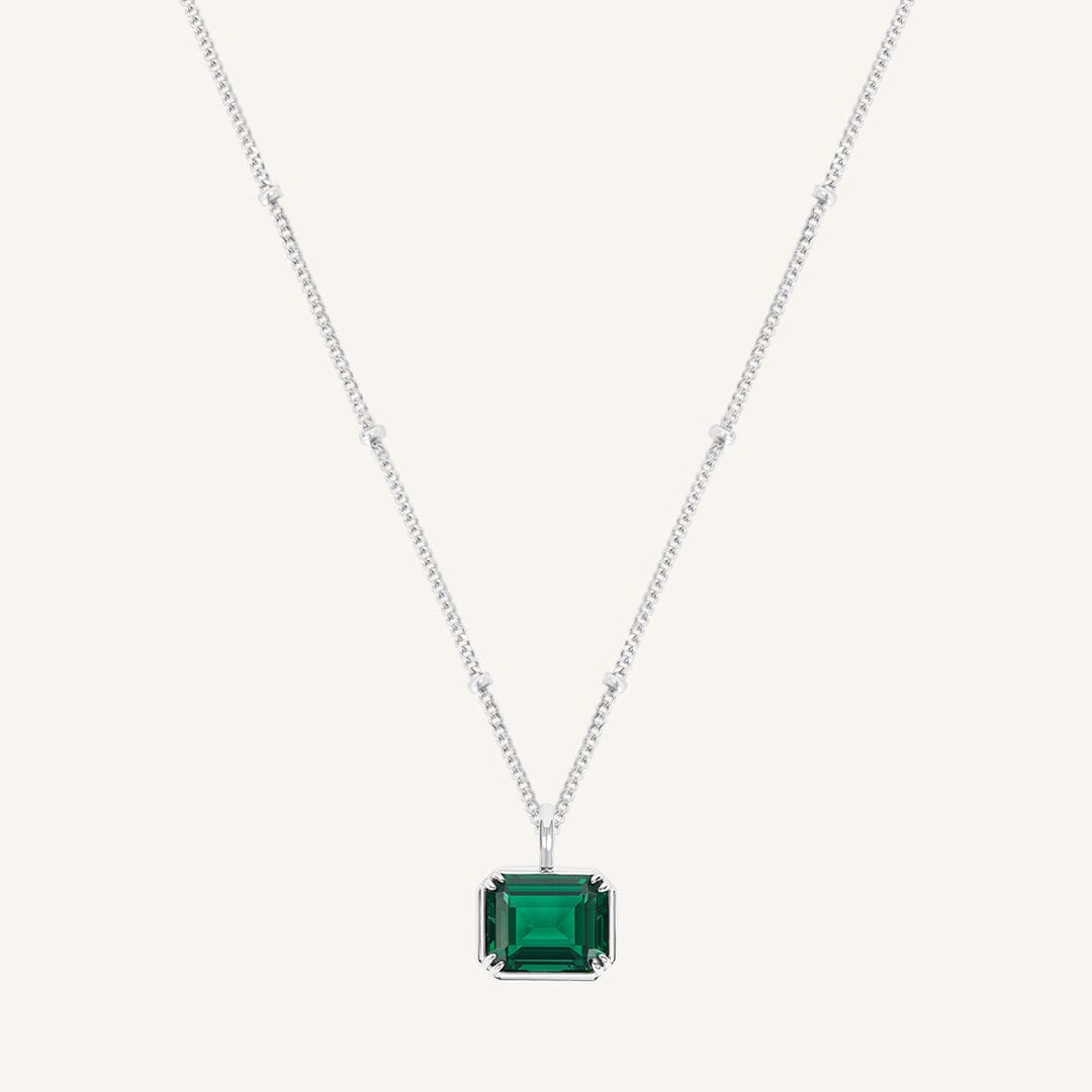 Evelyn Pendant Necklace