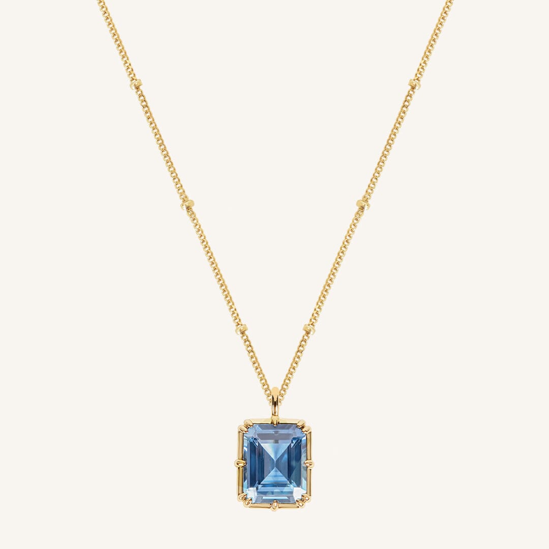 Isla Pendant Necklace