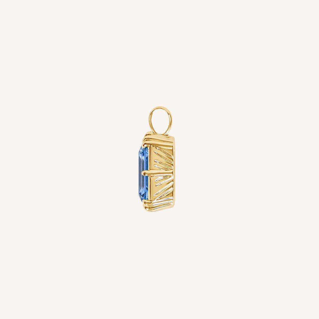 Isla Pendant