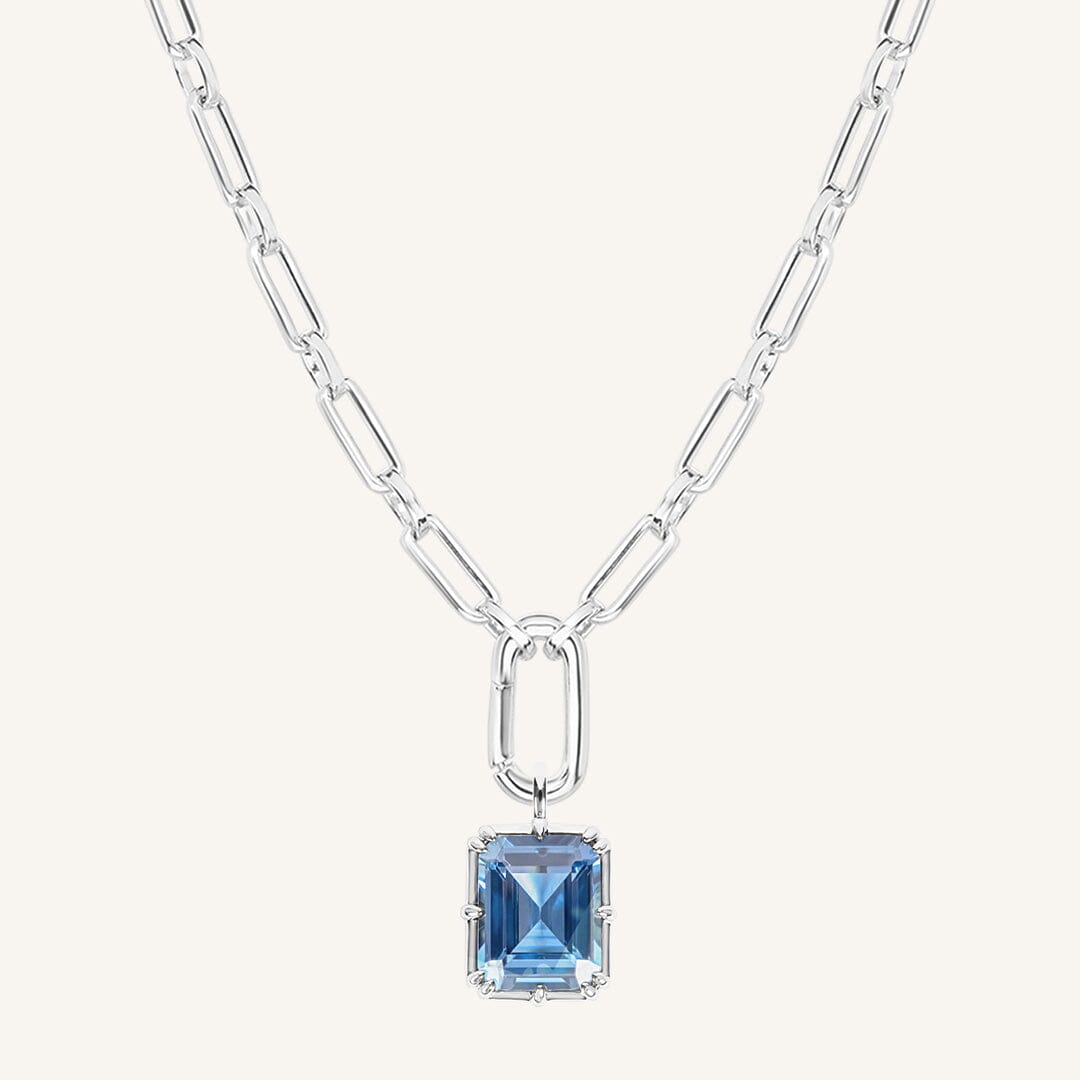 Isla Pendant Necklace