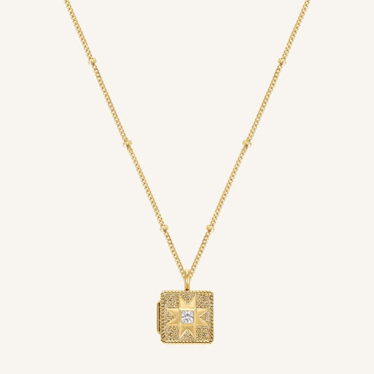 Margot Photo Locket Necklace