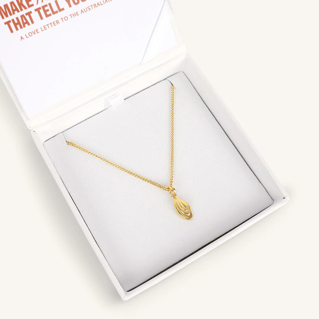 Shell Charm Necklace