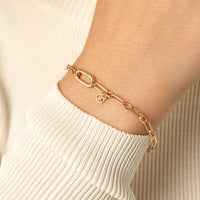 A gold-toned link bracelet 