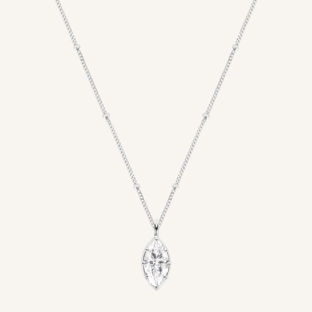 Vera Pendant Necklace