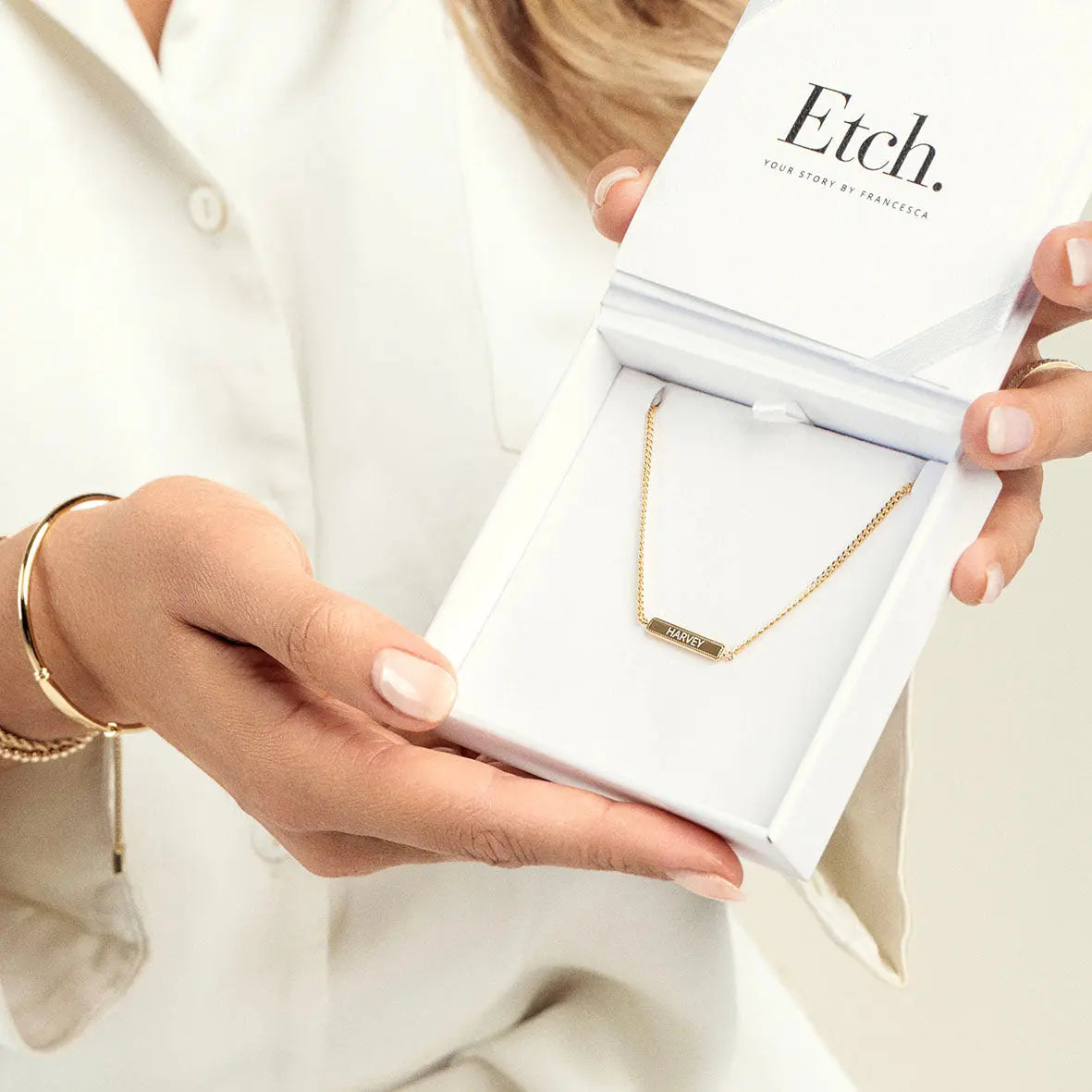 Engraved bar deals necklace nz