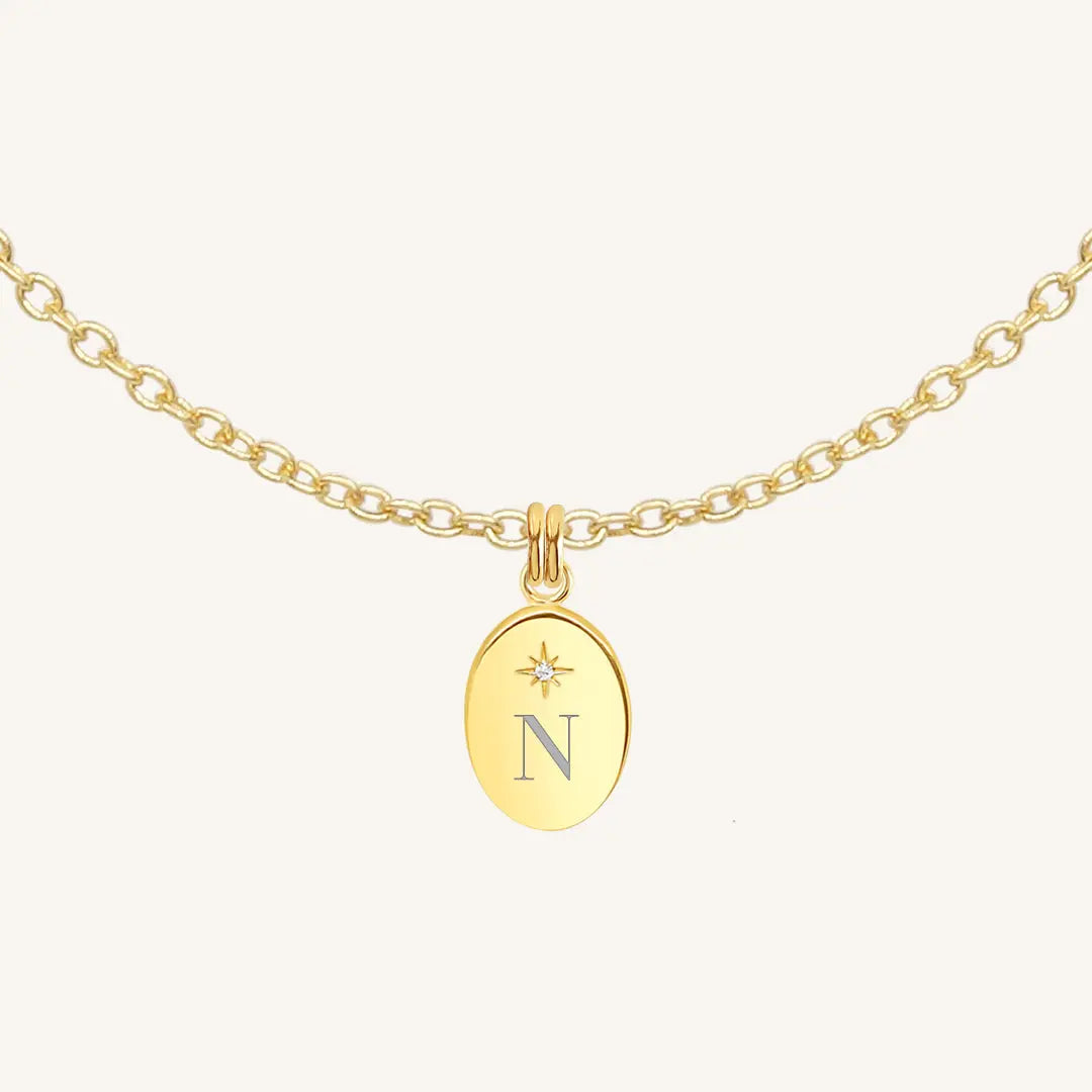  Etch Vida Necklace - ETCH_VIDA_CHARM_SMALL_PLAIN_GOLD_4_0ade02a0-bc6f-43eb-834a-f4f04a1dfc17.jpg