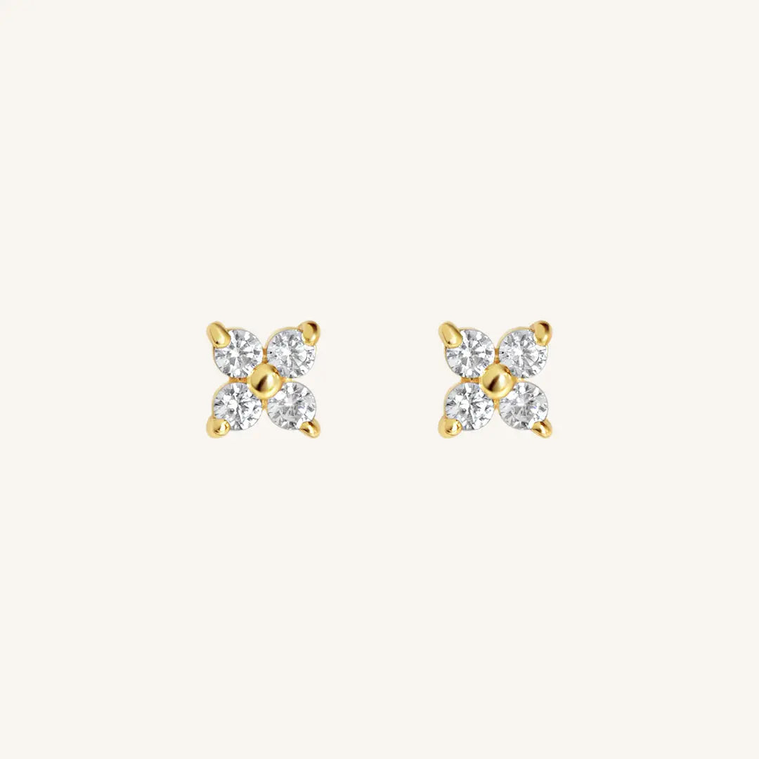  Pip Studs - PIP_PETITE_STUDS_GOLD_1.jpg