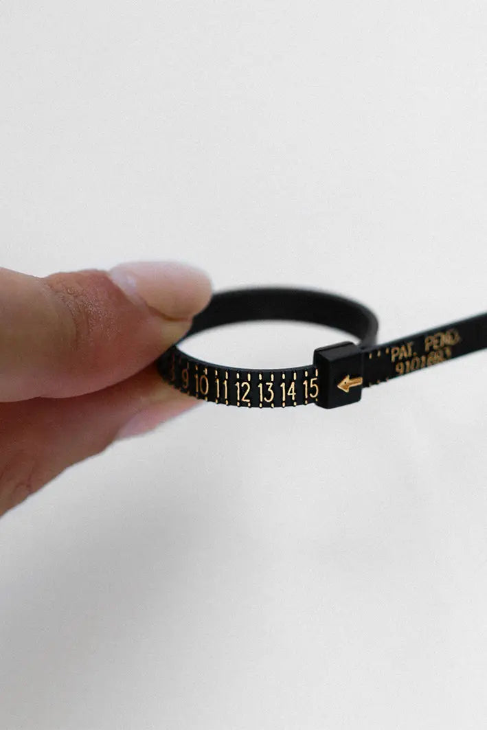  FREE Ring Sizer - Ringsizerloop.jpg
